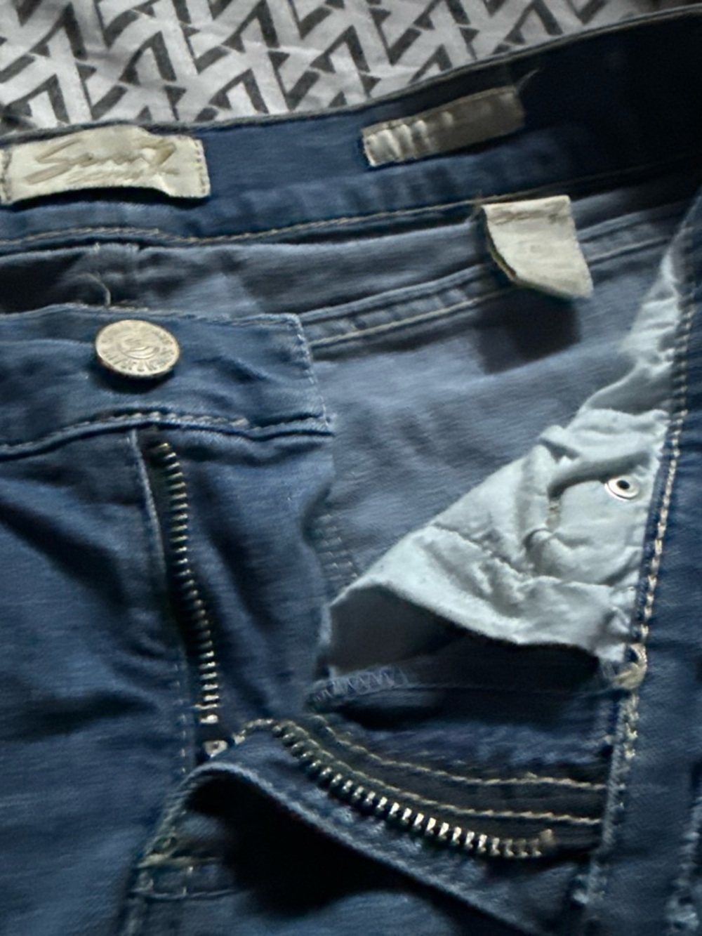 Slim Fit Women’s Skinny Jeans in Dark Blue Denim - Picture 2 of 8